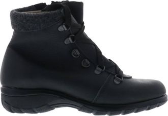 Toe Warmers Womens Yukon Low Boots In Black