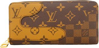 Louis Vuitton Brown Long Wallet (Bi-Fold) (Pre-Owned)