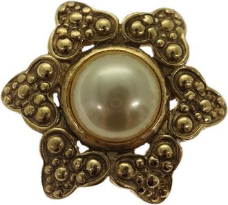 Chanel Baroque Cc Brooch Metal Metal Brooch Jewelry (Pre-Owned)