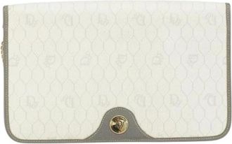 Dior Pre-owned Clutches, female, White, Size: ONE SIZE Pre-owned Vintage honeycomb chain