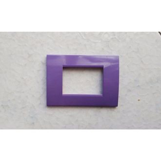 Trade Shop Trade Shop - Placca Placche Placchete Compatibili Living Light In Abs 3 4 7 Posti Colorate - Violaci&oacute;n