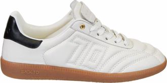 Back70 Womens Fluffy Sneaker In White