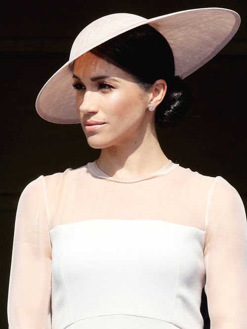Vestiti da sposa con cappello how to le regole di stile Stylight
