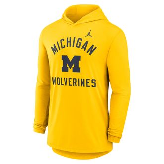 Nike Jordan Mens Michigan Campus Arch Jordan Brand Dri-FIT College Long-Sleeve Hooded T-Shirt in Yellow | 0JNB78HMWN-SSR