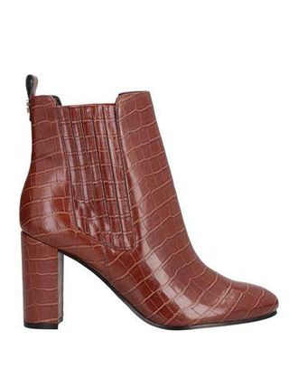 【Guess】レオパード トライアングルロゴ スニーカー ブラウン Guess】レオパード トライアングルロゴ スニーカー ブラウン