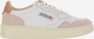 Autry Low Medalist Leather Sneakers