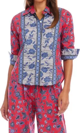 Karen Kane Ruched Sleeve Border Print Shirt In Red