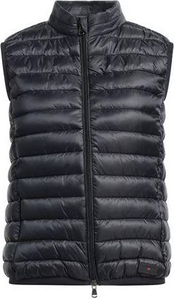 Canadian REGINA VEST