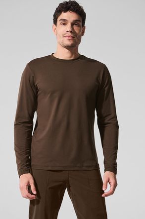 Alo | Conquer Reform Crewneck Long Sleeve Top in Espresso Brown, Size: Medium
