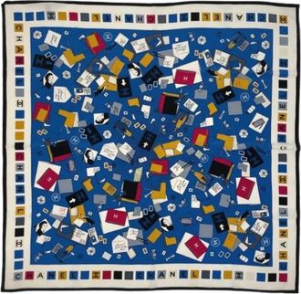Chanel Pre-owned Scarves, female, Multicolor, Size: ONE SIZE Pre-owned Vintage Silk Scarf