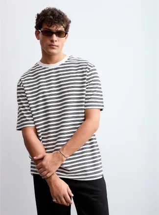 Only & Sons Mens Striped boucl&eacute; jersey T-shirt