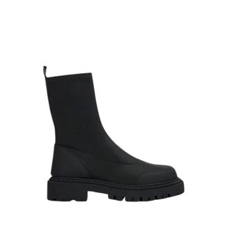 Estro & Luminara Black Slip-On Ankle Boots