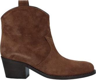 Via Roma 15 FOOTWEAR - Ankle boots sur YOOX.COM