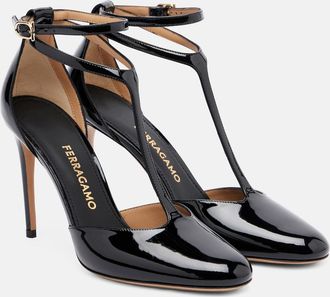 Ferragamo Salones de charol