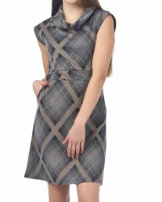 Papillon Plaid Sweater Dress In Black