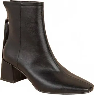 Mi.iM Womens Kadee Leather Bootie In Black