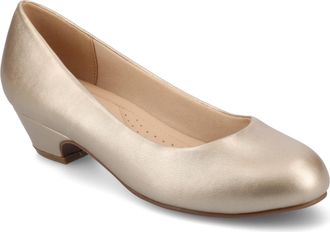 Journee Collection Women & apos;s Comfort Saar Medium and Wide Width Pumps
