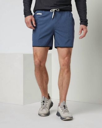Vuori Clothing Banks Classic Fit Short In Azure Linen Texture