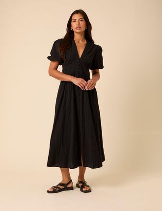 Nobody's Child Black Short Sleeve Starlight Midi Dress