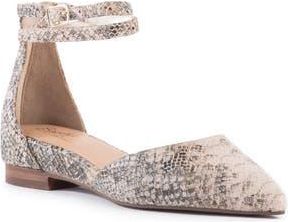 Seychelles What a Girl Wants Ankle Strap Pointed Toe Flat in Beige at Nordstrom Rack, Size 6