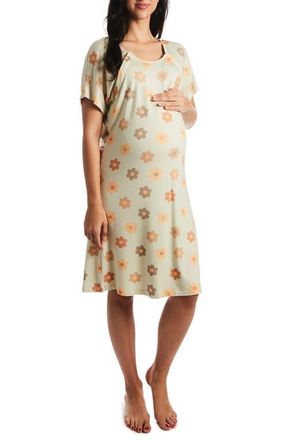Everly Grey Rosa Maternity/Nursing Hospital Gown in Daisies at Nordstrom, Size Medium