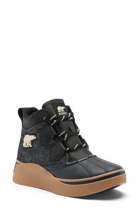 Sorel Out N About IV Classic Waterproof Duck Boot in Black/gum 2 at Nordstrom, Size 7.5