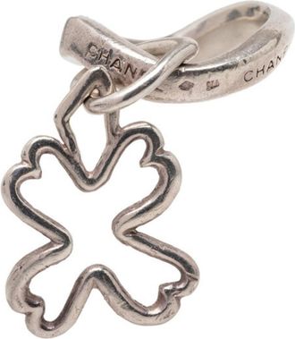 Chanel Silver Metal Band Ring (Pre-Owned)