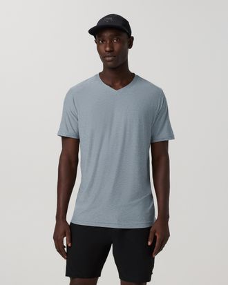 Vuori Clothing Strato Tech V-Neck T-Shirt | Dusty Blue Heather | Medium