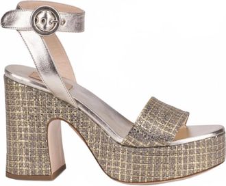 AGL Womens Sandy Metallic Open Toe Sandal In Gold