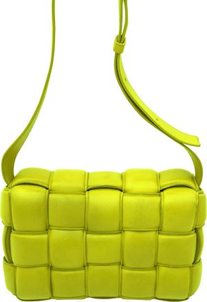 Bottega Veneta Hobo Bags - Bottega Veneta Padded Cassette - Kiwi - Gr. unisize - in Grün - für Damen