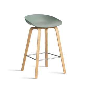 HAY About A Stool AAS 32 H 65 cm, Eiche lackiert / Edelstahl / fall green 2.0 (Kunststoffgleiter)