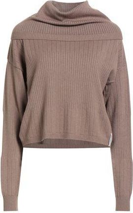 Hinnominate Turtlenecks