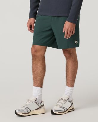 Vuori Clothing Kore Shorts Unlined 7 | Hemlock | XS, Size Extra Small