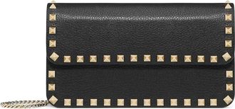 Valentino Garavani ROCKSTUD CLUTCH WITH CHAIN - Valentino Garavani - Woman