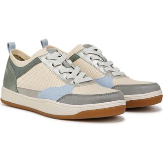 Life Stride Dynamic Sneaker in Green at Nordstrom Rack, Size 8.5
