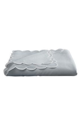 Matouk Savannah Gardens 120-Inch Tablecloth in Pool at Nordstrom, Size 108 In