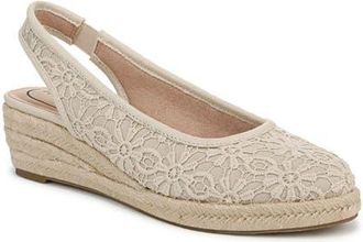 Life Stride Kayden Pump in Natural at Nordstrom, Size 7.5