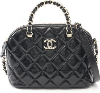 Chanel Leather Shoulder Bag (Pre-Owned)