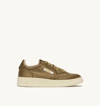 Autry SNEAKERS MEDALIST LOW IN SATIN ARMY
