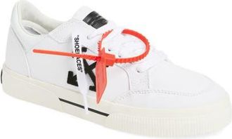 Off-white New Vulcanized Low Top Sneaker in White - Black at Nordstrom, Size 10Us