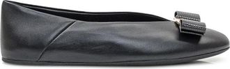 Ferragamo Ballerina Schoenen - Dames - Ballerinas - Zwart - 39 1/2 EU - Leer - Schoenen