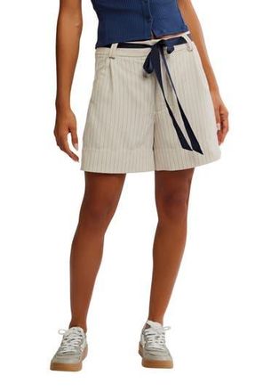 Free People Perfect Prep Pleated Stripe Shorts in Ivory And Black Combo at Nordstrom Rack, Size 4