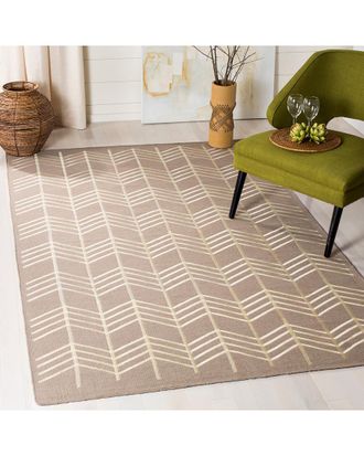 Safavieh Kilim Flat-Weave Rug
