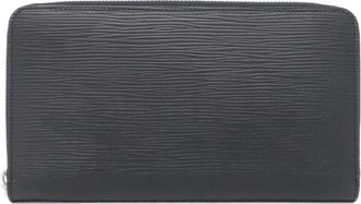 Louis Vuitton Black (Pre-Owned)