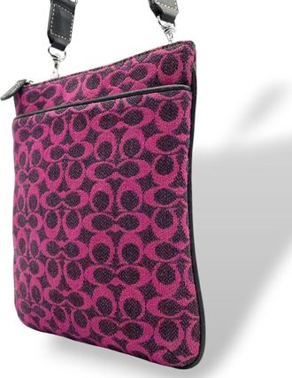 Coach Wool Nylon Shoulder Bag (Pre-Owned)