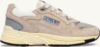 Autry HYPERWAY SNEAKERS IN SAND BROWN AND SILVER-TONE SUEDE AND MESH