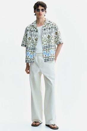 H&M Relaxed Fit Patterned Resort Shirt in Cream/patterned at Nordstrom, Size Xx-Large