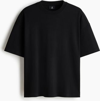 H&M T-Shirt in Oversized Fit - Schwarz