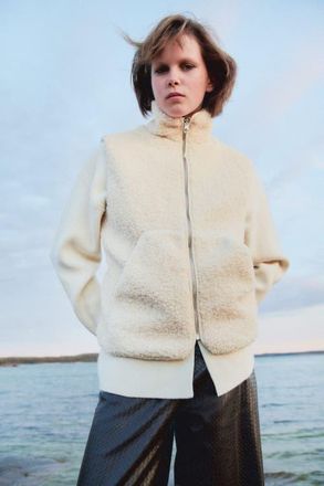 H&M Teddy Gilet in Light Beige at Nordstrom, Size Xx-Small