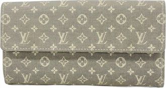 Louis Vuitton Platine Long Wallet (Bi-Fold) (Pre-Owned)